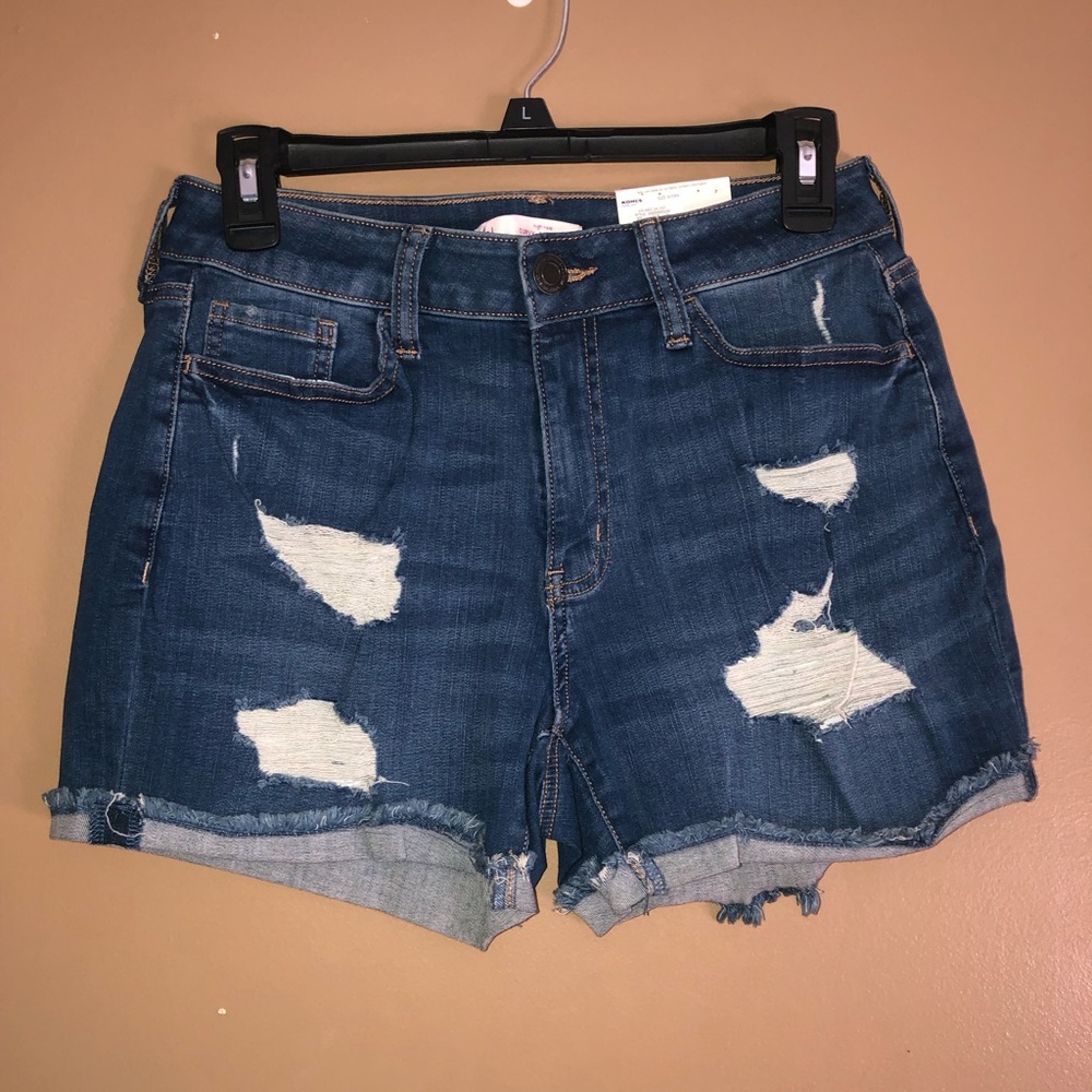 NWT So Juniors Highrise Curvy Midi Distressed Denim Shorts Size 9/29W
